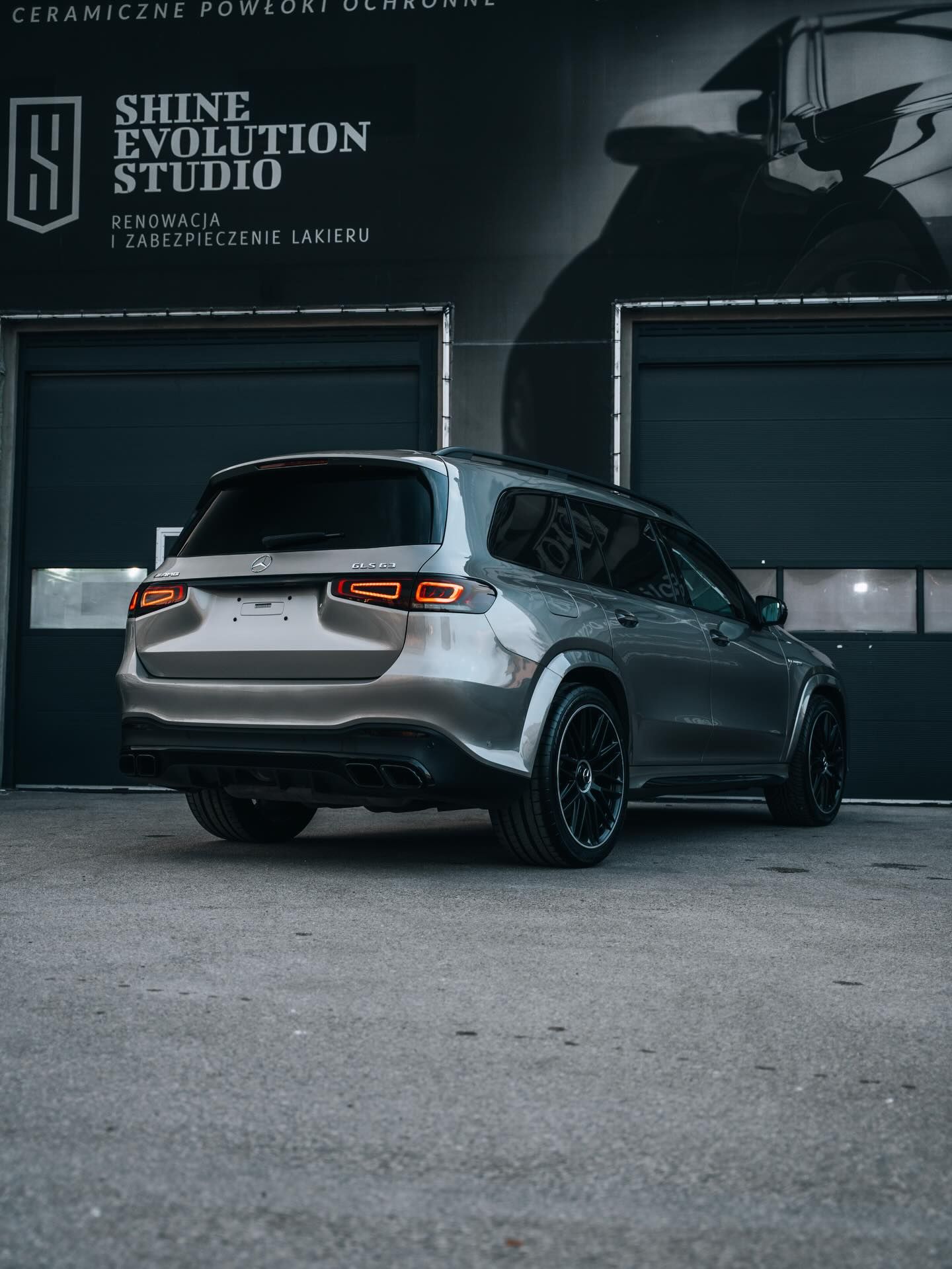Maska Mercedesa GLS 63 AMG po korekcie